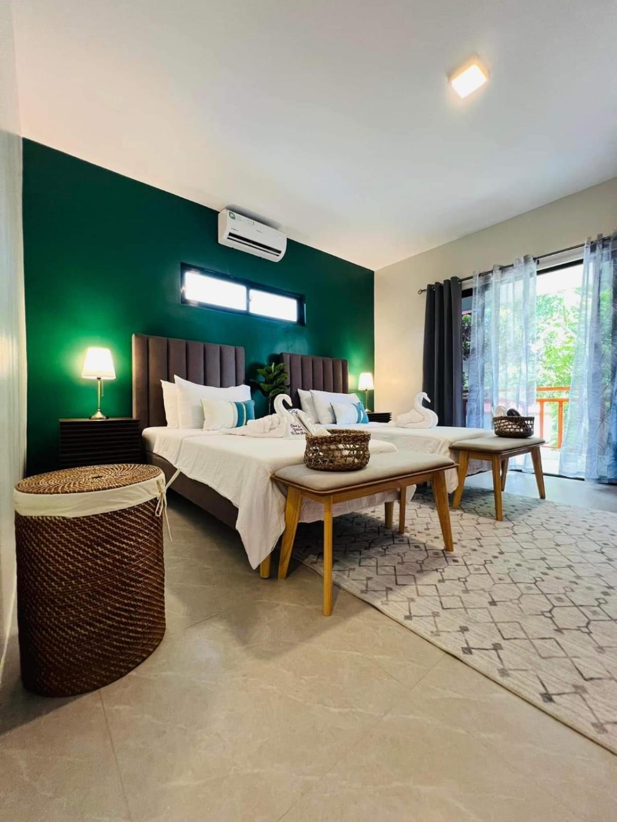 Resort Tambisan
